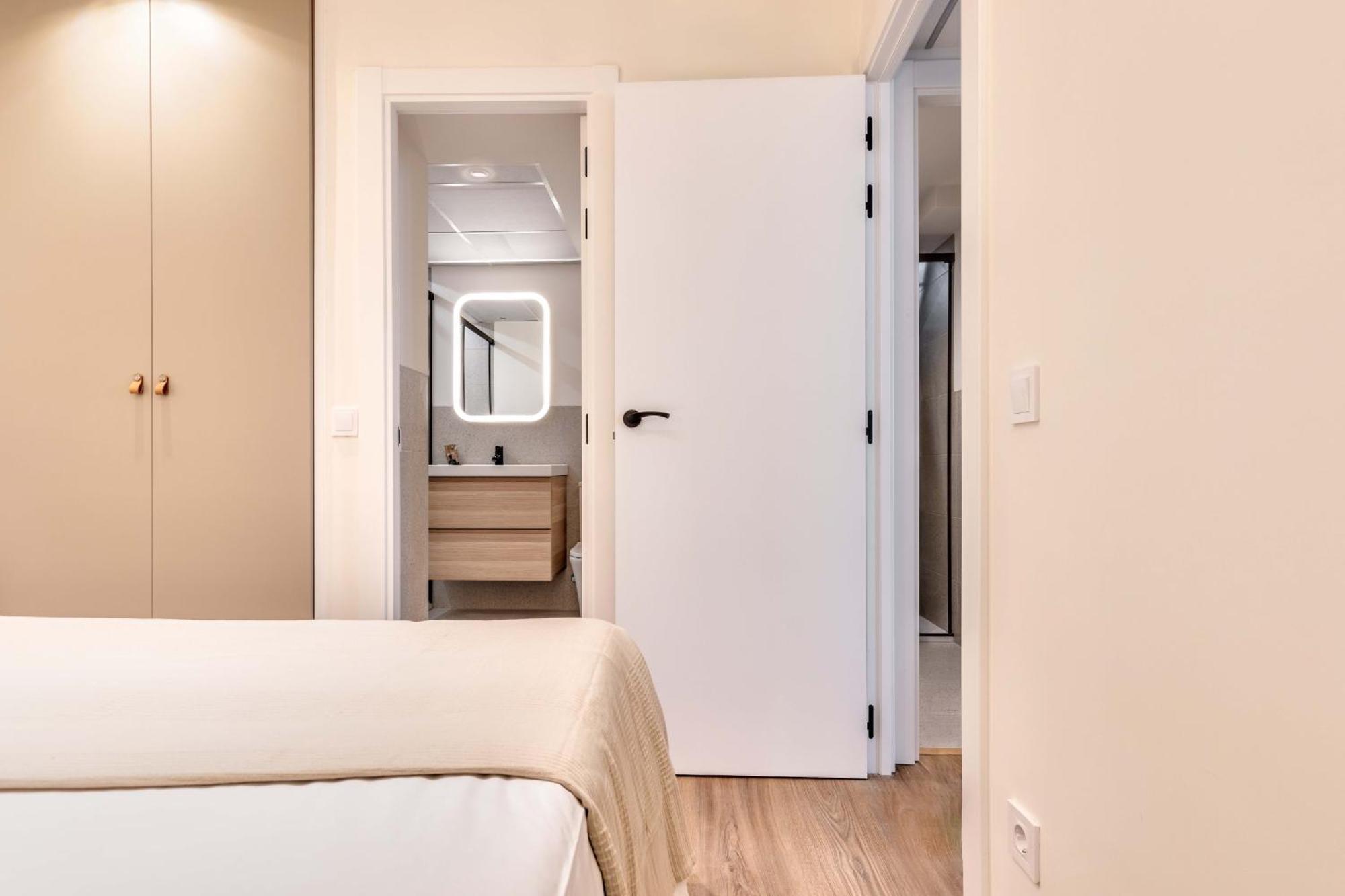 Apartamento Auditorio III En Madrid Ngoại thất bức ảnh