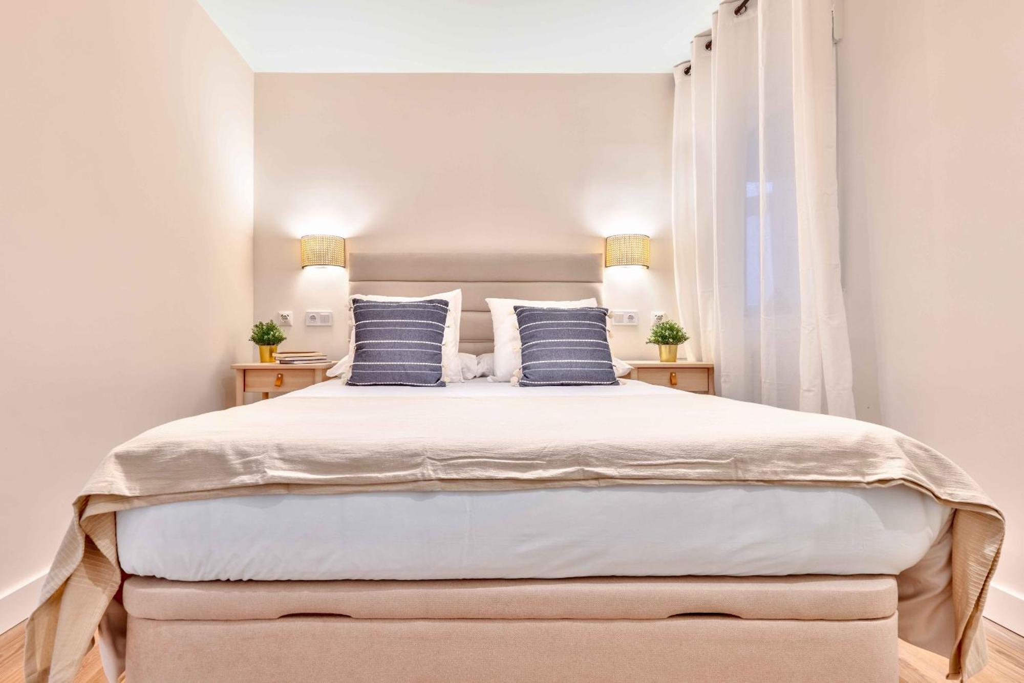 Apartamento Auditorio III En Madrid Ngoại thất bức ảnh